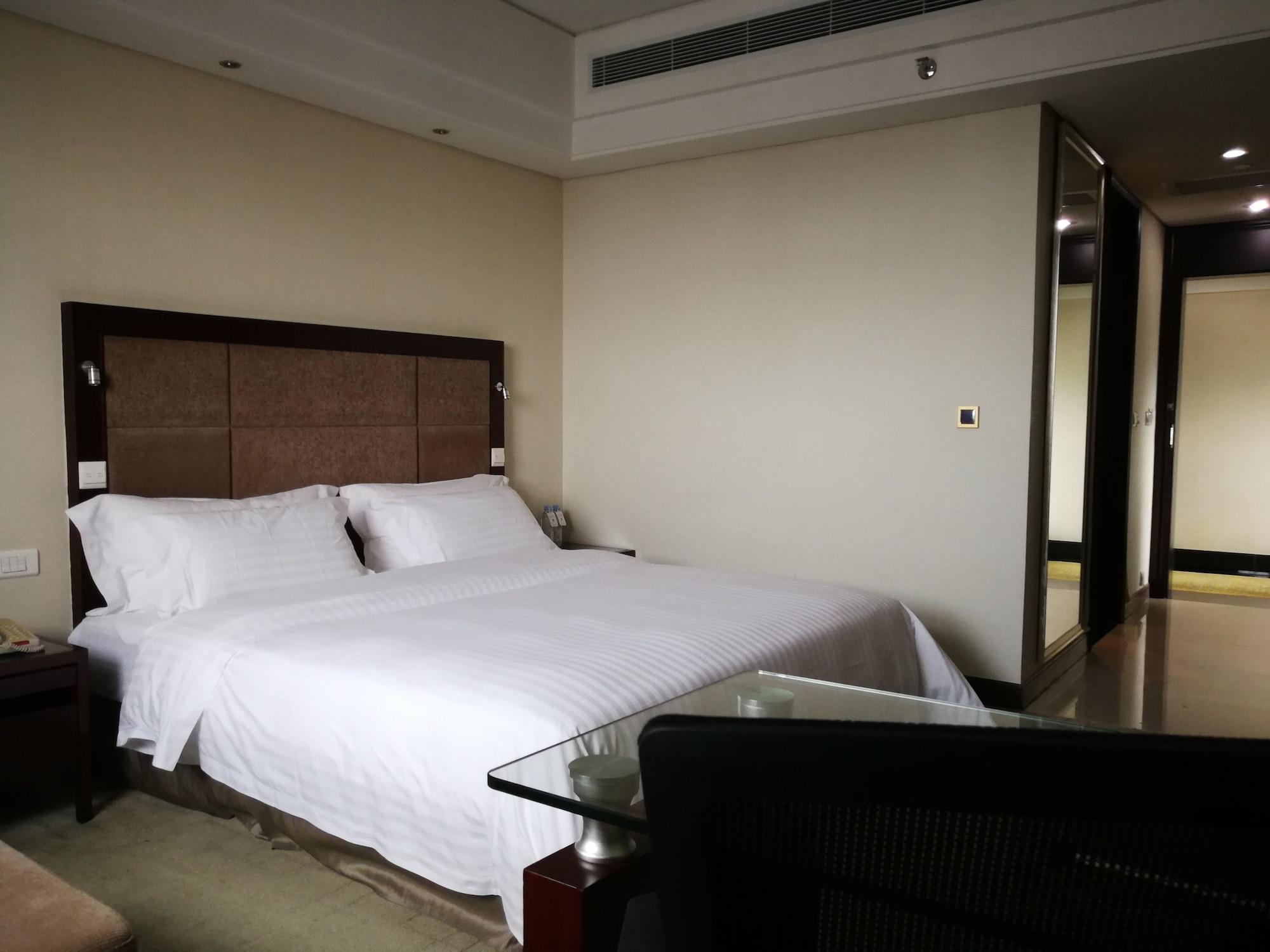 Daysun International Hotel Гуанчжоу Екстер'єр фото
